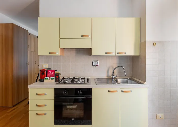 Urban Cozy Apartment By Wonderful Italy
